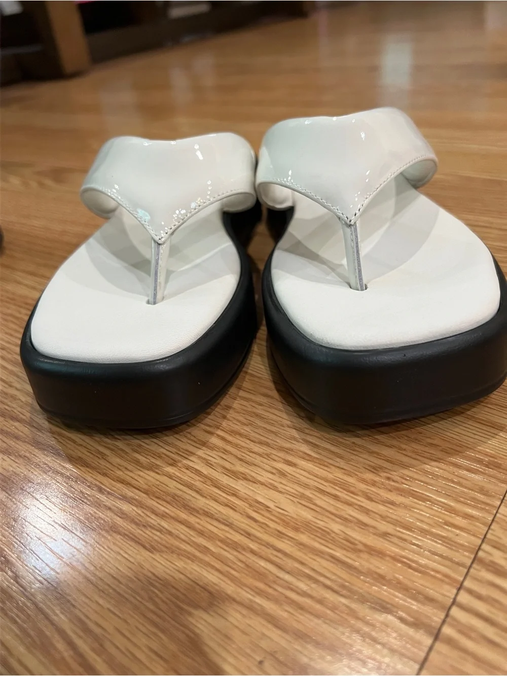 M. Gemi White Patent Leather Thong Sandals